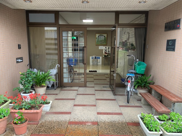 玄関