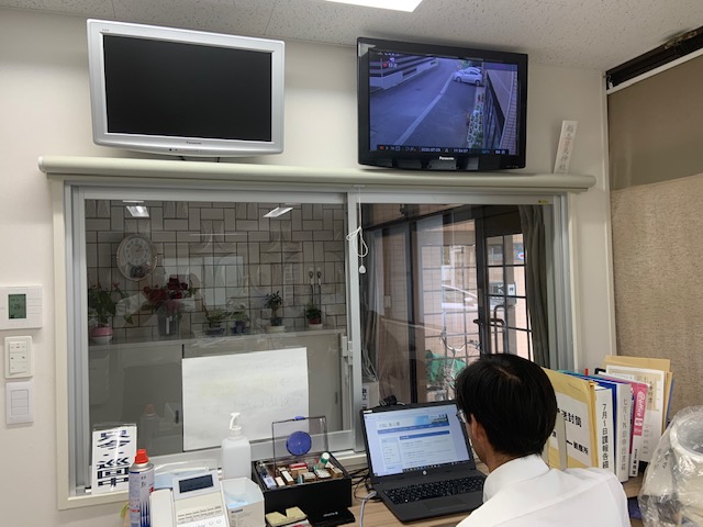 入口横の受付